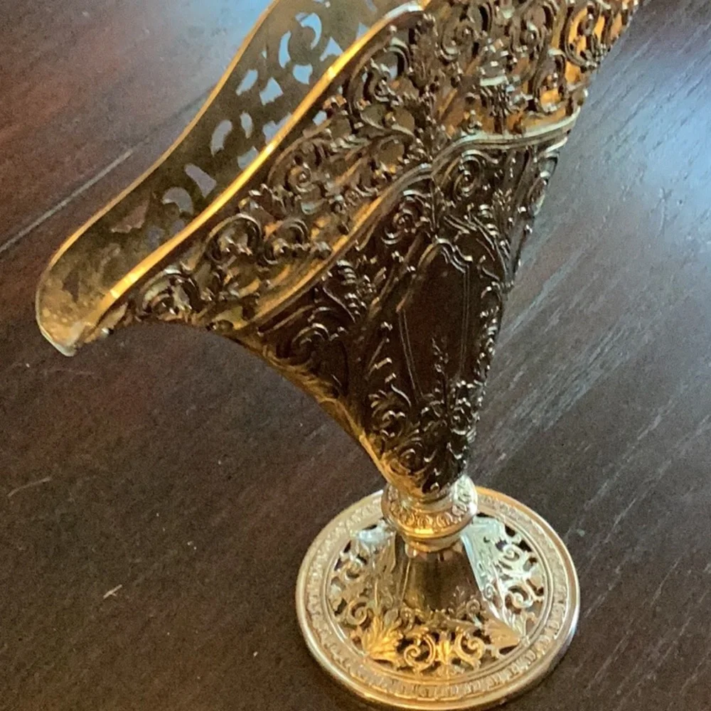 Vintage Godsinger Silver Art Co. (GSA) Silver Plated Fan Vase